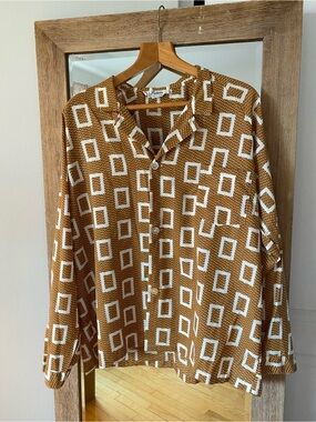 Vintage Hippie 60s 70s Casual Tan Brown Geometric Print Shirt Made in Canada